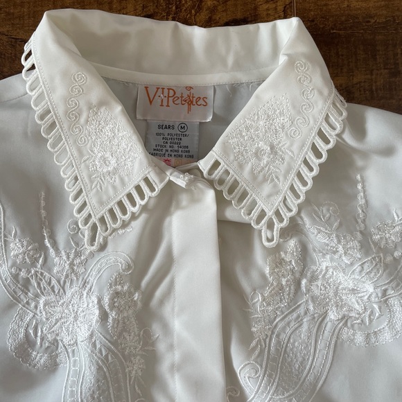 White vintage western style button down shirt - Picture 3 of 4